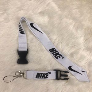 🛍NEW⚡️ White / Black Nike Lanyard